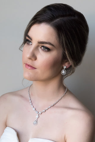 Ella Necklace